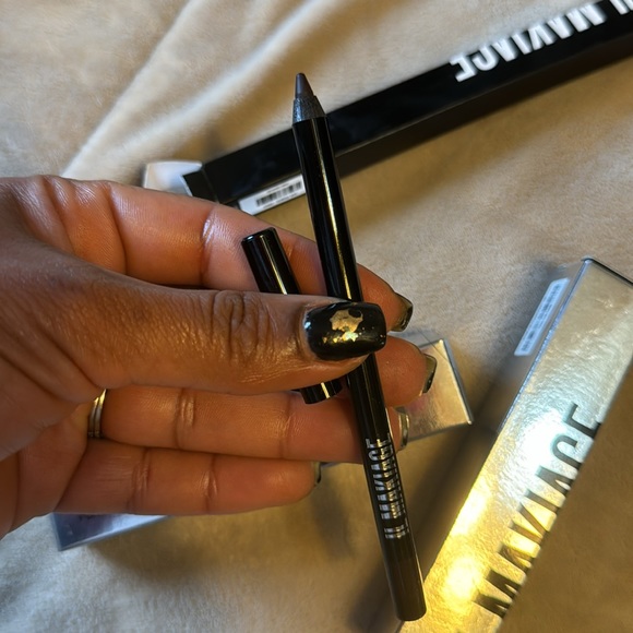 Ilmakiage concealed and eyeliner - Picture 2 of 4